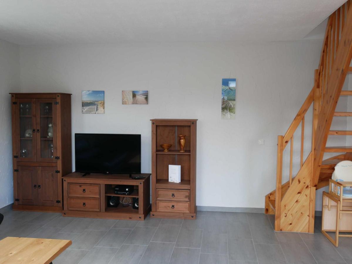 Sellin Apartment *